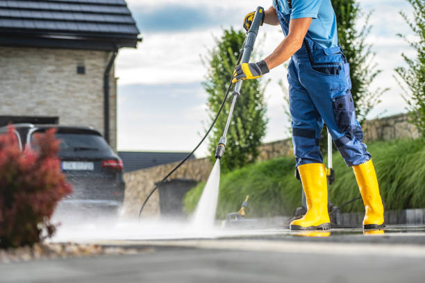 Best Driveway Pressure Washing  in Lutcher, LA
